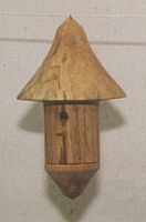 miniature birdbox; Ø 4 x 7 cm