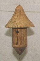 miniature birdbox; Ø 4 x 7 cm