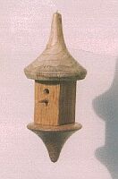 miniature birdbox; Ø 4,5 x 7 cm