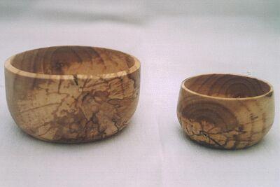 Small willow bowls